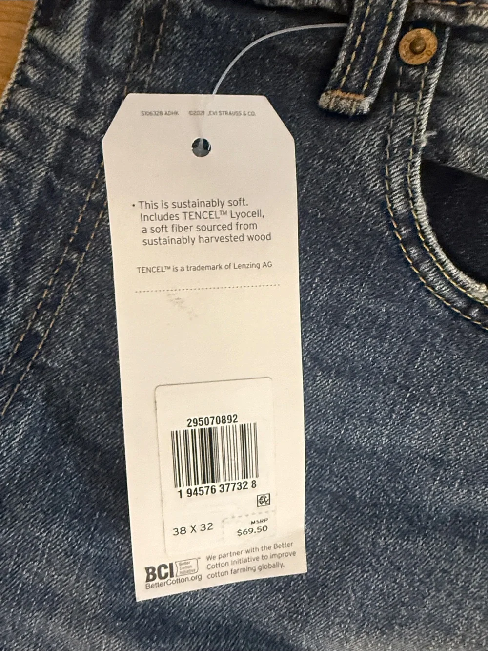 Levi's Men's Light Blue Slim Straight Jeans
